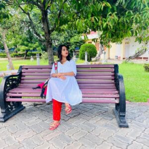 WHITE ORGANIC KURTI RED KATKI PANT CO ORD SET