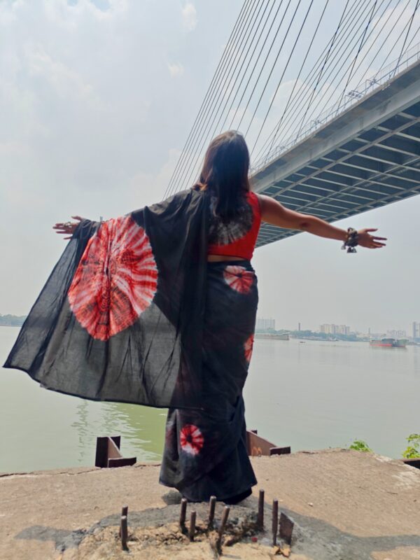 DONUTS TIE AND DYE SAREE WITH BLOUSE