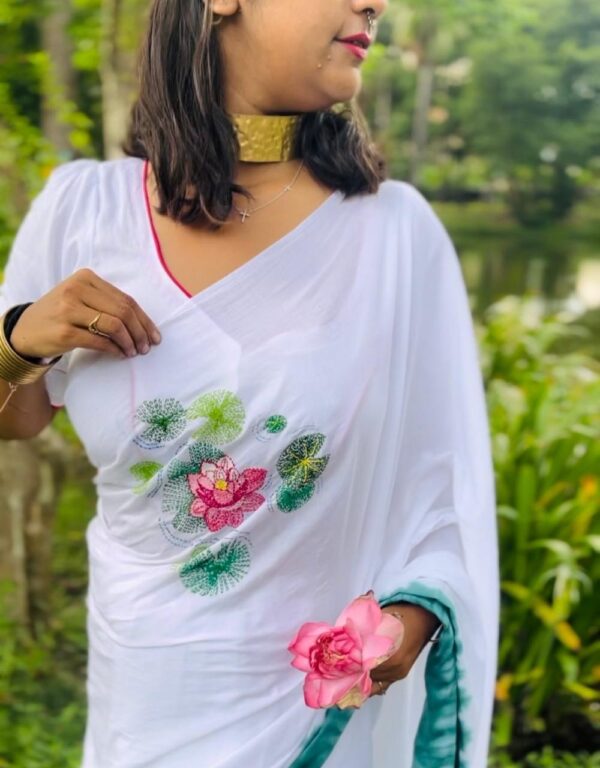 TIE AND DYE KATHA STITCH LOTUS SAREE WITH KATHA STITCH LOTUS BLOUSE