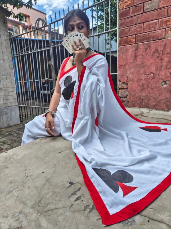 HAND-PAINTED TASS SAREE WITH BLOUSE PIECE - Image 2