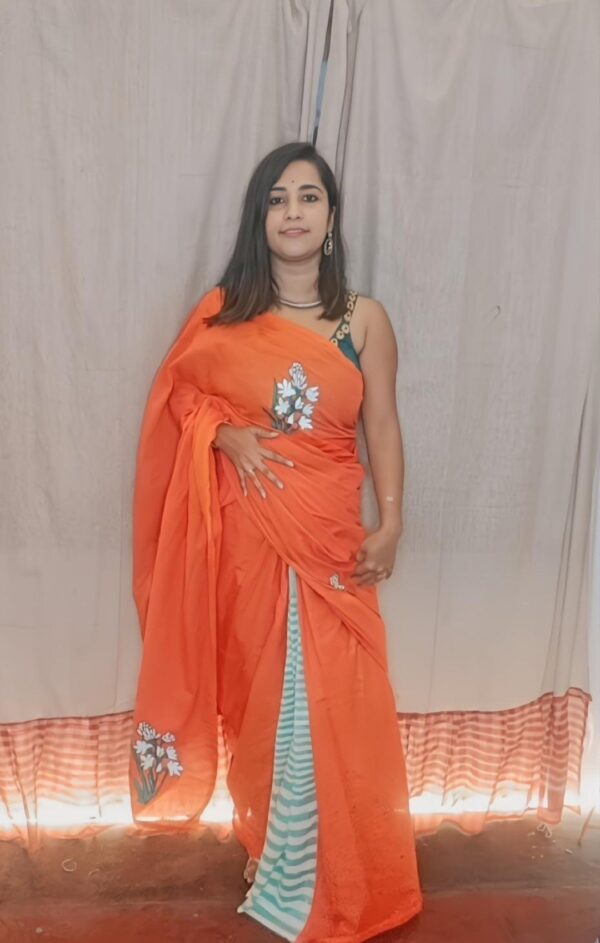 HAND-PAINTED RAJNIGANDHA (TUBEROSE) SAREE WITH RAJNIGANDHA BLOUSE PIECE - Image 2