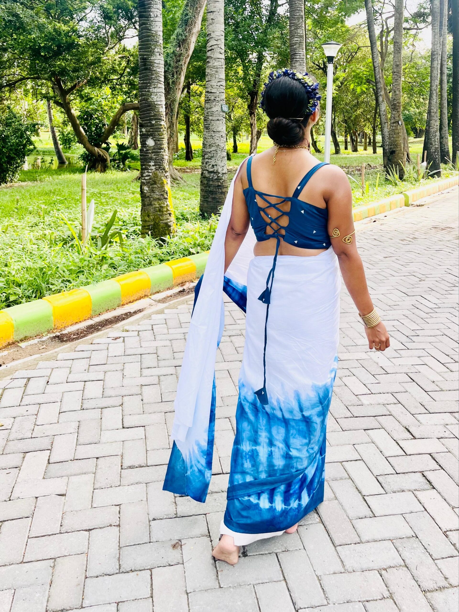 HAND-EMBRODAY APARAJITA FLOWER ORGANIC TIY AND DIE SAREE WITH BLOUSE - Image 4