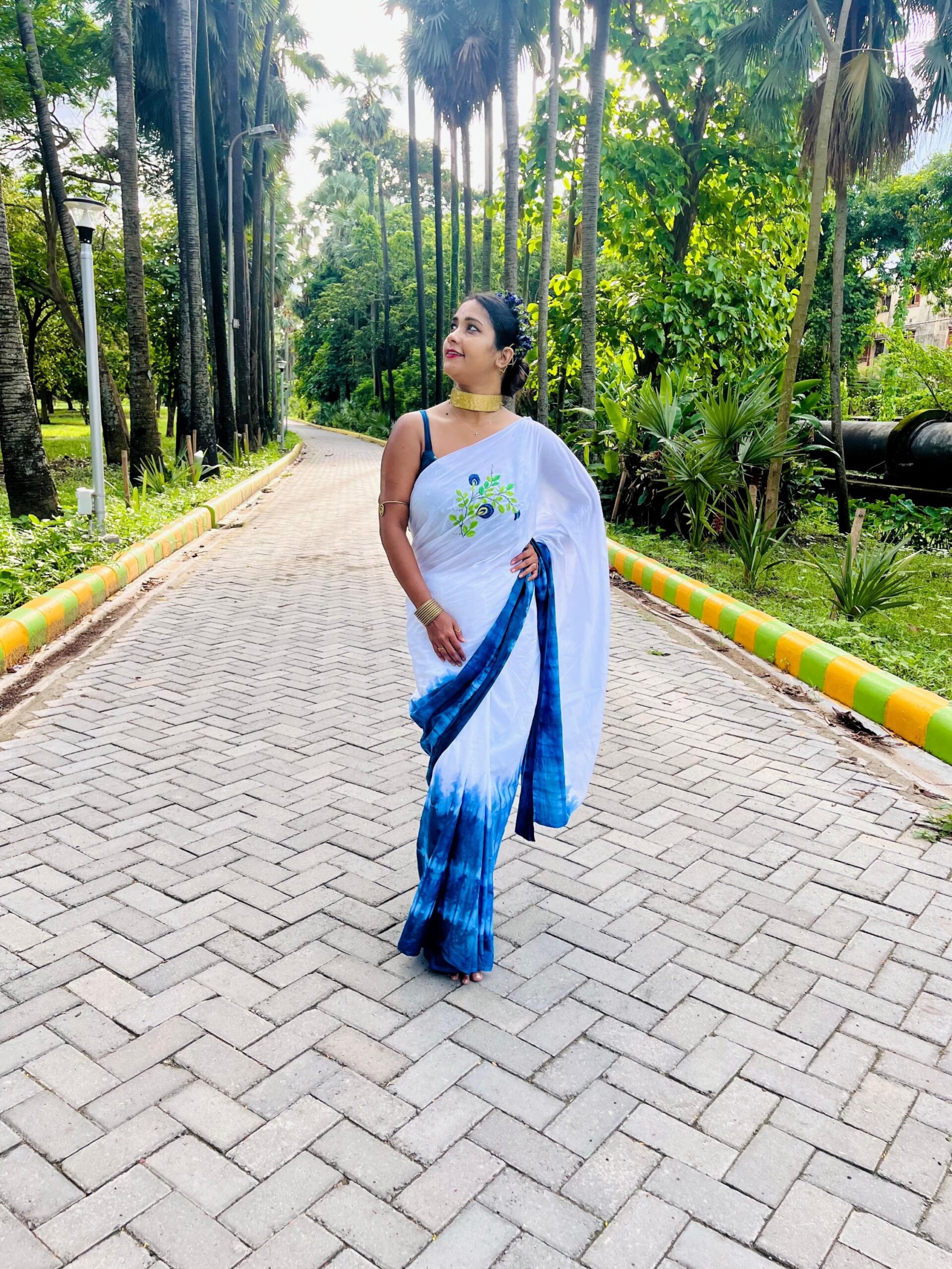 HAND-EMBRODAY APARAJITA FLOWER ORGANIC TIY AND DIE SAREE WITH BLOUSE - Image 6