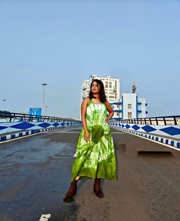 ORGANIC COTTON TIE AND DYE DRESS - Image 3