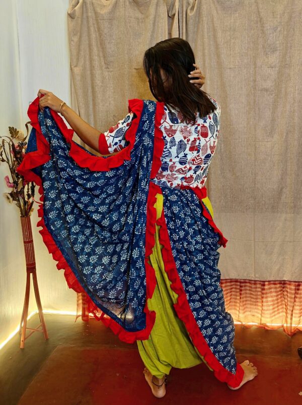 BOHO FISH KATHA INDIGO FRILL SAREE - Image 3