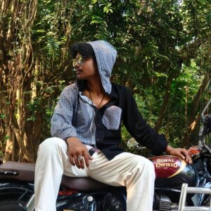 BLACK CHECKERED HODDIE SHIRT
