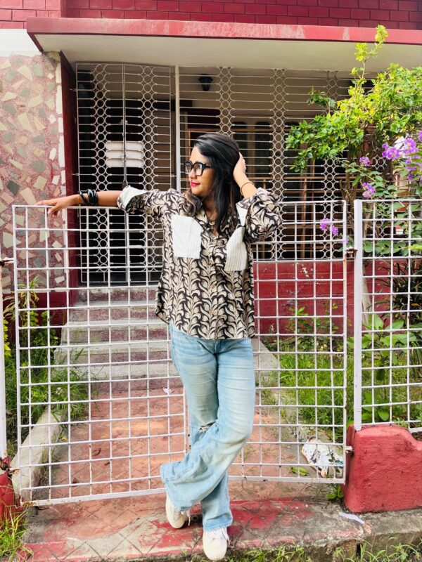 BLACK AND WHITE BLOCK LOOSE FIT UNISEX SHIRT - Image 2