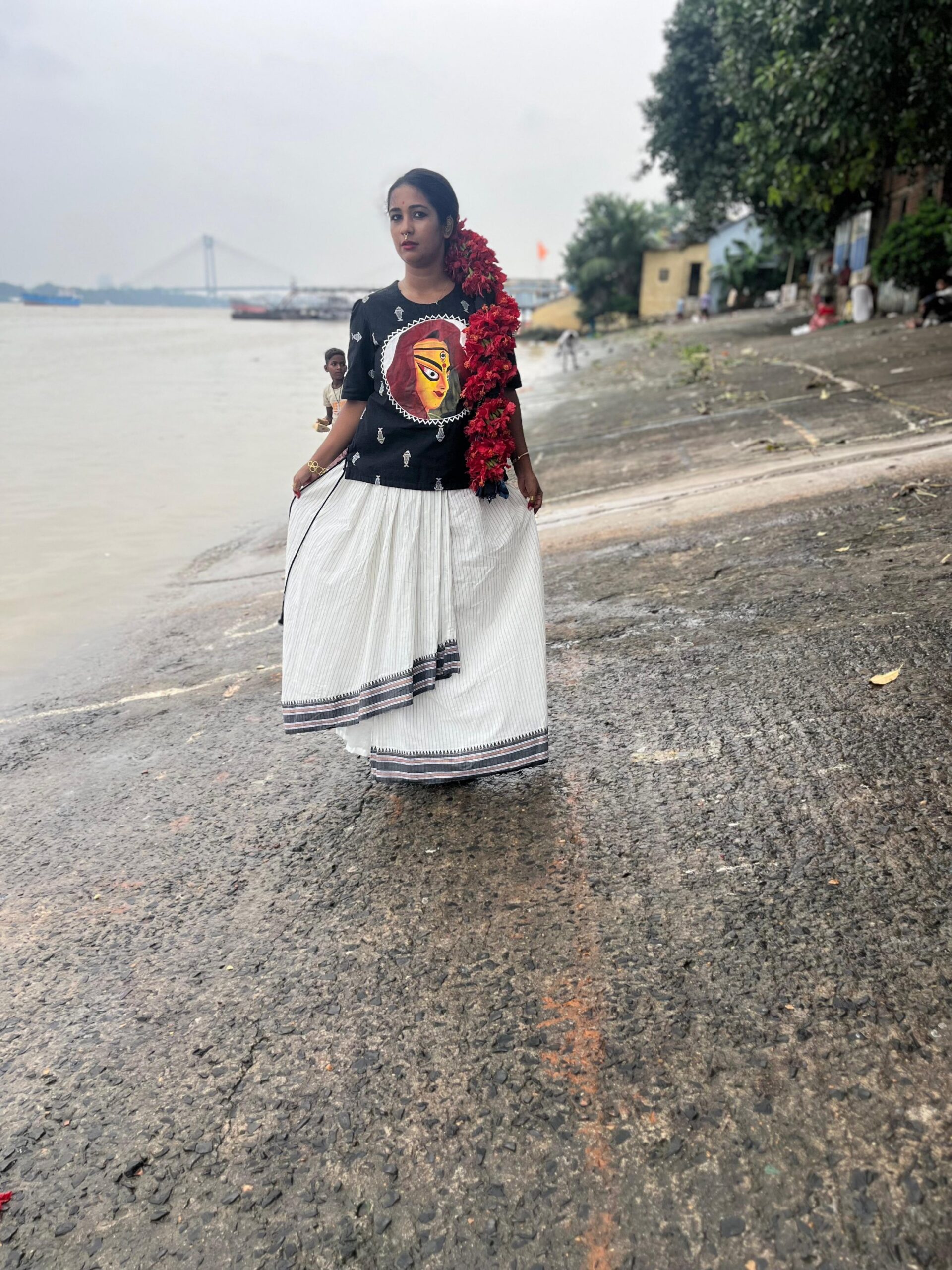 HAND-PAINTED DURGA JAMDANI TOP AND SKIRT SET - Image 5