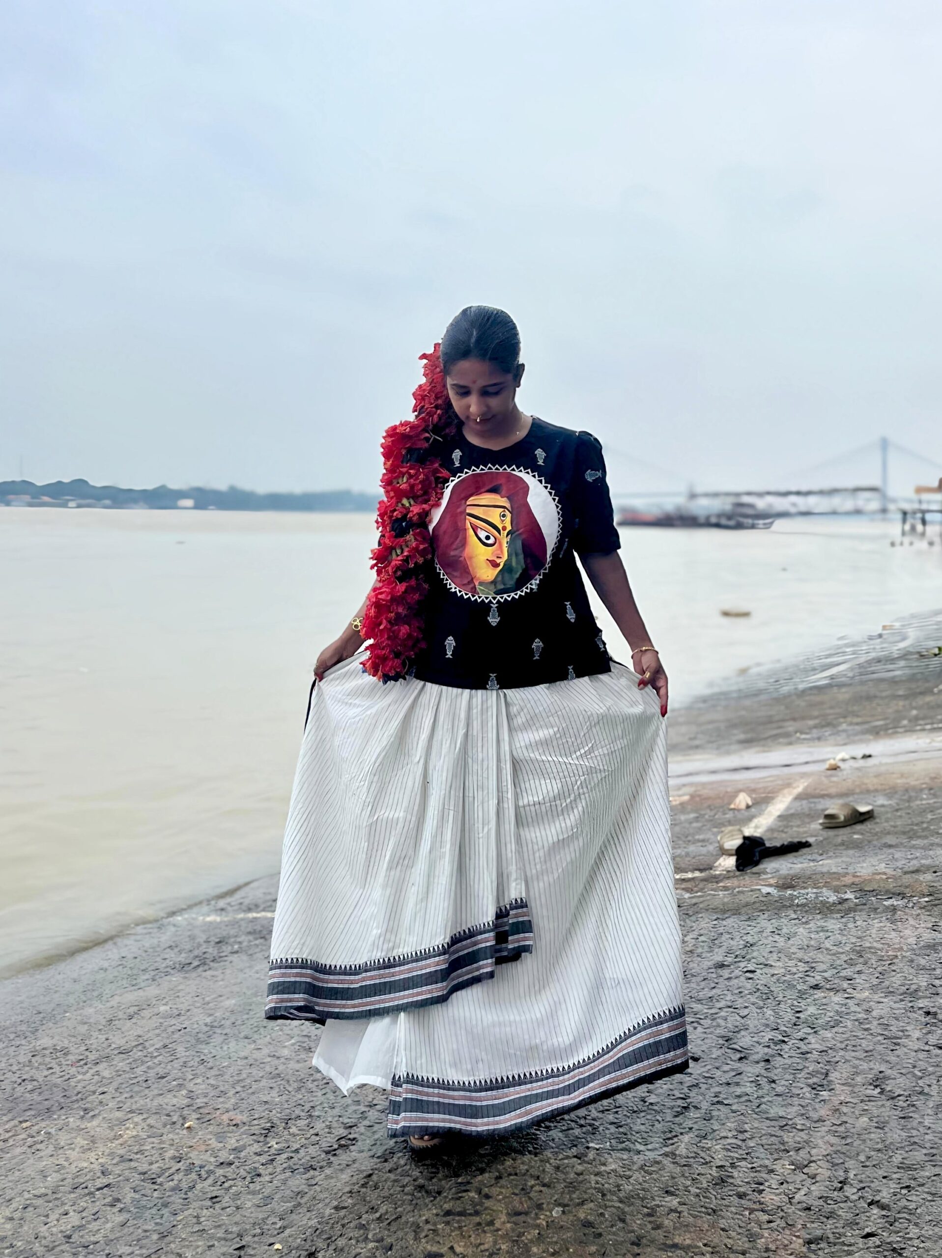 HAND-PAINTED DURGA JAMDANI TOP AND SKIRT SET - Image 3