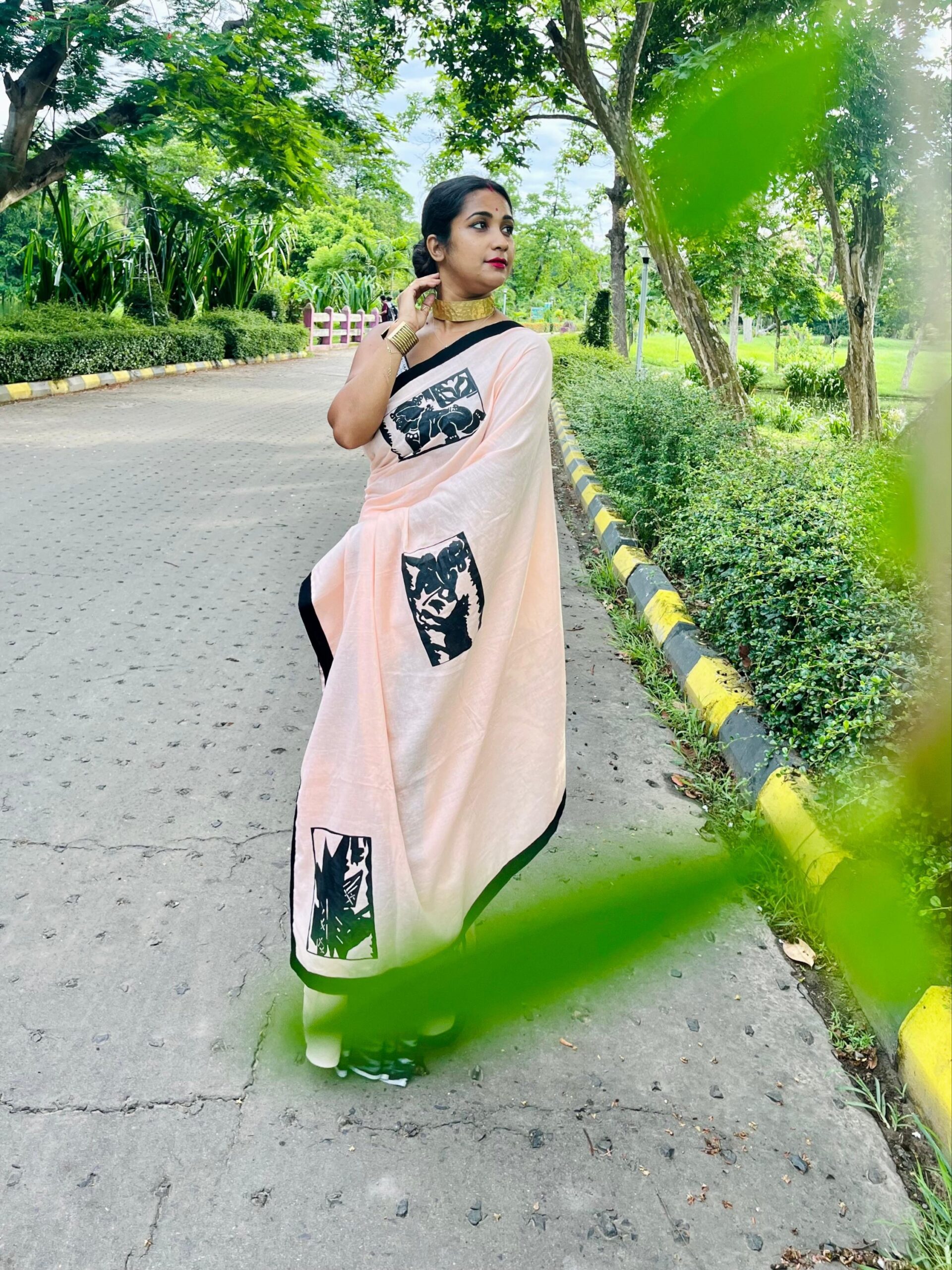 HAND-PAINTED SAHAJ PATH SAREE - Image 2
