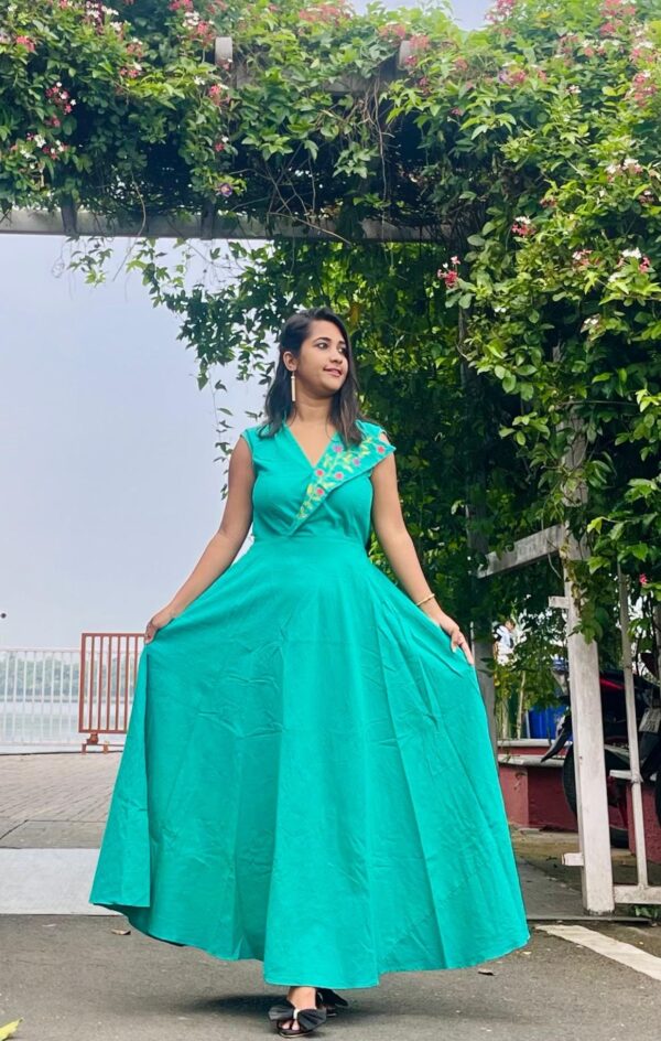 EMBROIDERY BAMBOO COTTON DRESS - Image 3