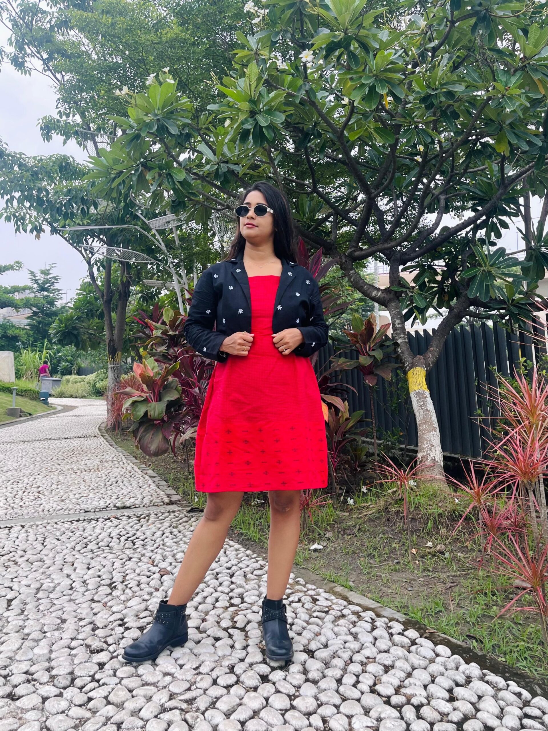 JAMDANI DRESS WITH EMBROIDERY JACKET - Image 5